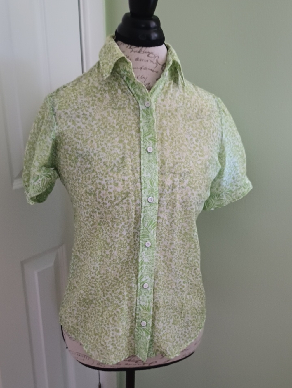 Laltramoda Print Short Sleeve Button Up Top Sz 44 Cotton Silk Cottagecore Ditsy